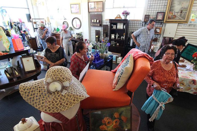 Thrift store opens downtown