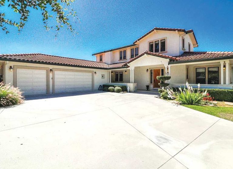 Resort-like 5-bedroom home