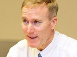 Eckert resigns as interim city manager