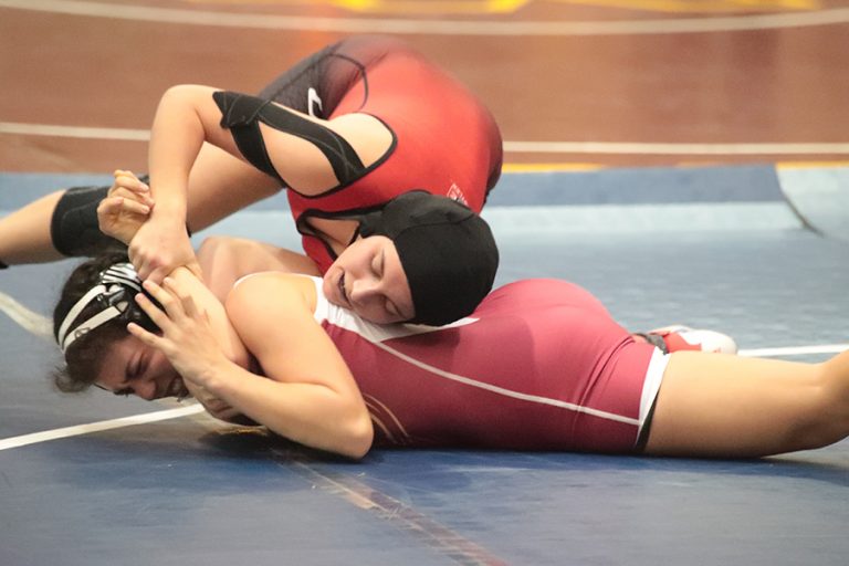 Balers’ girls wrestling carves own identity