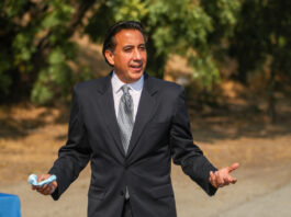 Velazquez on pace to return as Hollister’s mayor