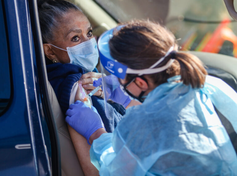 Public health hosts Covid-19 mass vaccination clinic