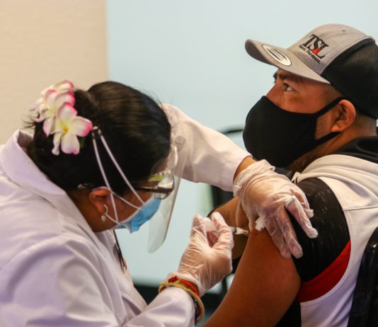 Farmworkers, food service employees start to receive vaccines in San Benito