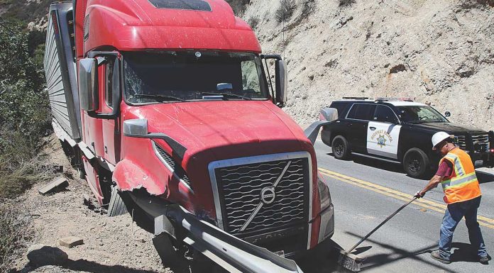 Photo: Big rig crash closes Highway 129