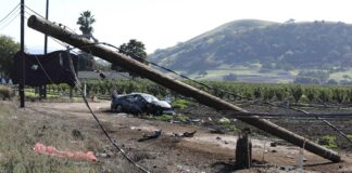 highway 101 mesa road crash highway 25