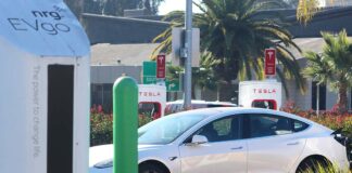 tesla model 3 supercharger gilroy premium outlets