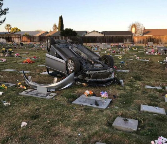Police: Drunk driver crashes into cemetery, damages gravestones