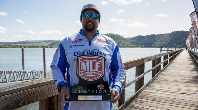 Hollister angler wins pro tournament