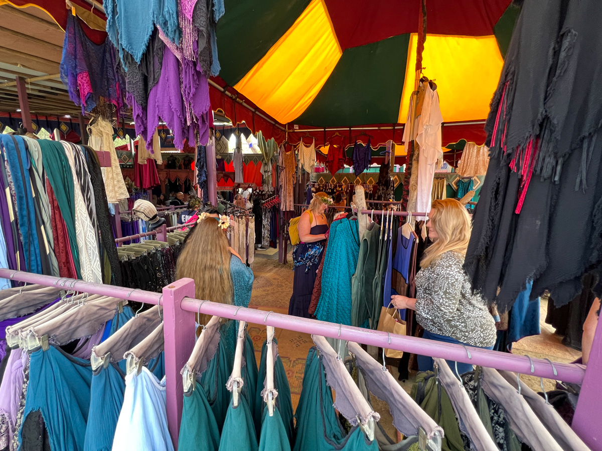 Ren Faire Celebrates Masquerade Event SanBenito Hollister San 