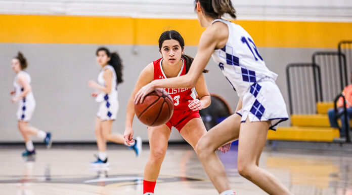 Hollister girls basketball team gets back to its winning ways