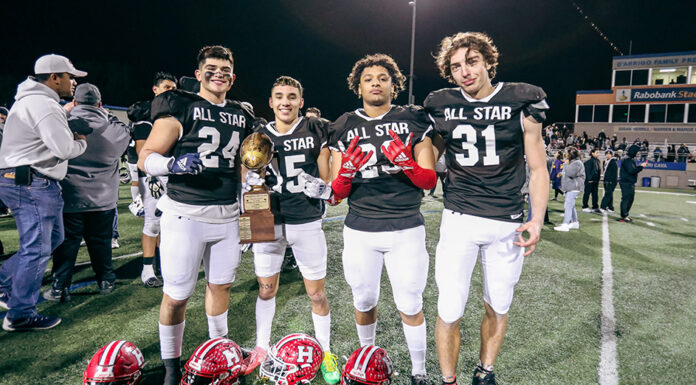 Hollister High football players finish off prep careers as all stars