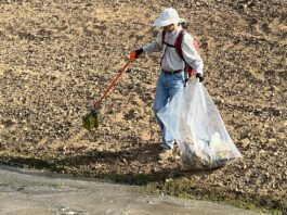 Volunteers pick up tons of garbage on Coastal Cleanup Day