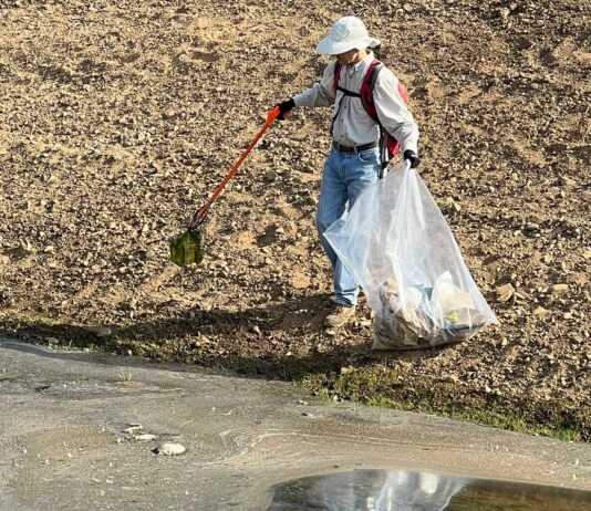 Volunteers pick up tons of garbage on Coastal Cleanup Day