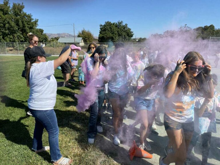 Ladd Lane students showered with colors for fundraiser