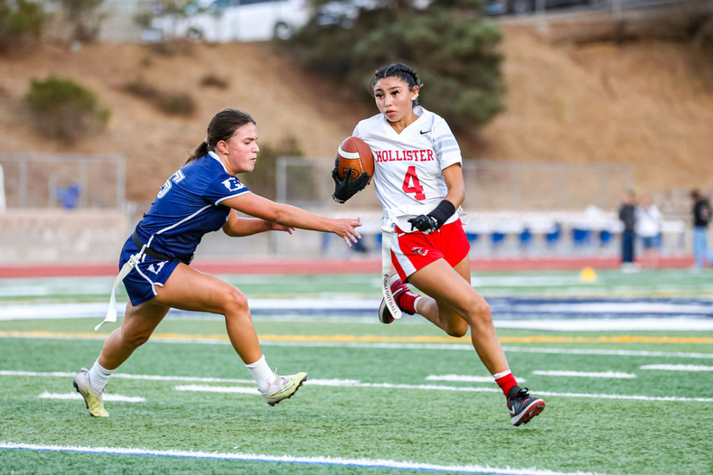 Image for display with article titled Hollister Flag Football Clinches PCAL League Title