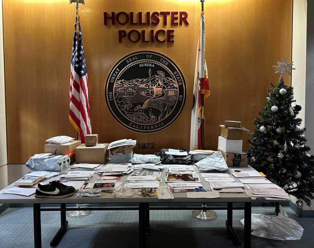 Image for display with article titled Three Arrested in Hollister for Mail Theft, Other Felonies