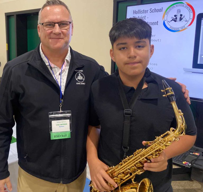 ‘Hollister Halftime’ draws families seeking resources