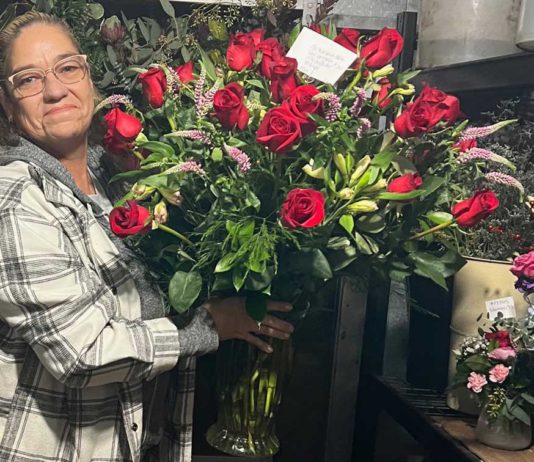 Flower shops prepare for Valentine’s Day rush