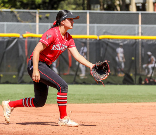 Young Hollister softball team headed for the playoffs