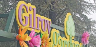 gilroy gardens sign hecker pass road fantastical flowers