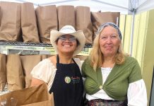 Food lines grow as feds suspend food assistance