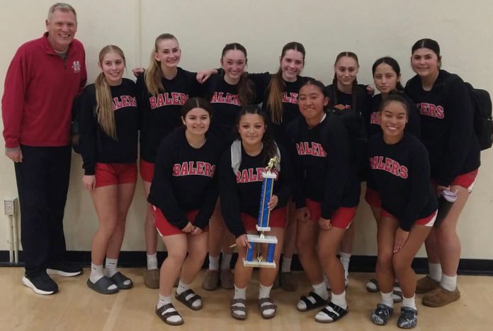 Hollister Girls Basketball