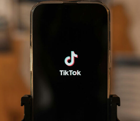 How to grow on TikTok organically and safely